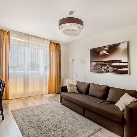 Apartament Poniatowskiego - Komfortowe Noclegi Piaseczno  Exteriör bild